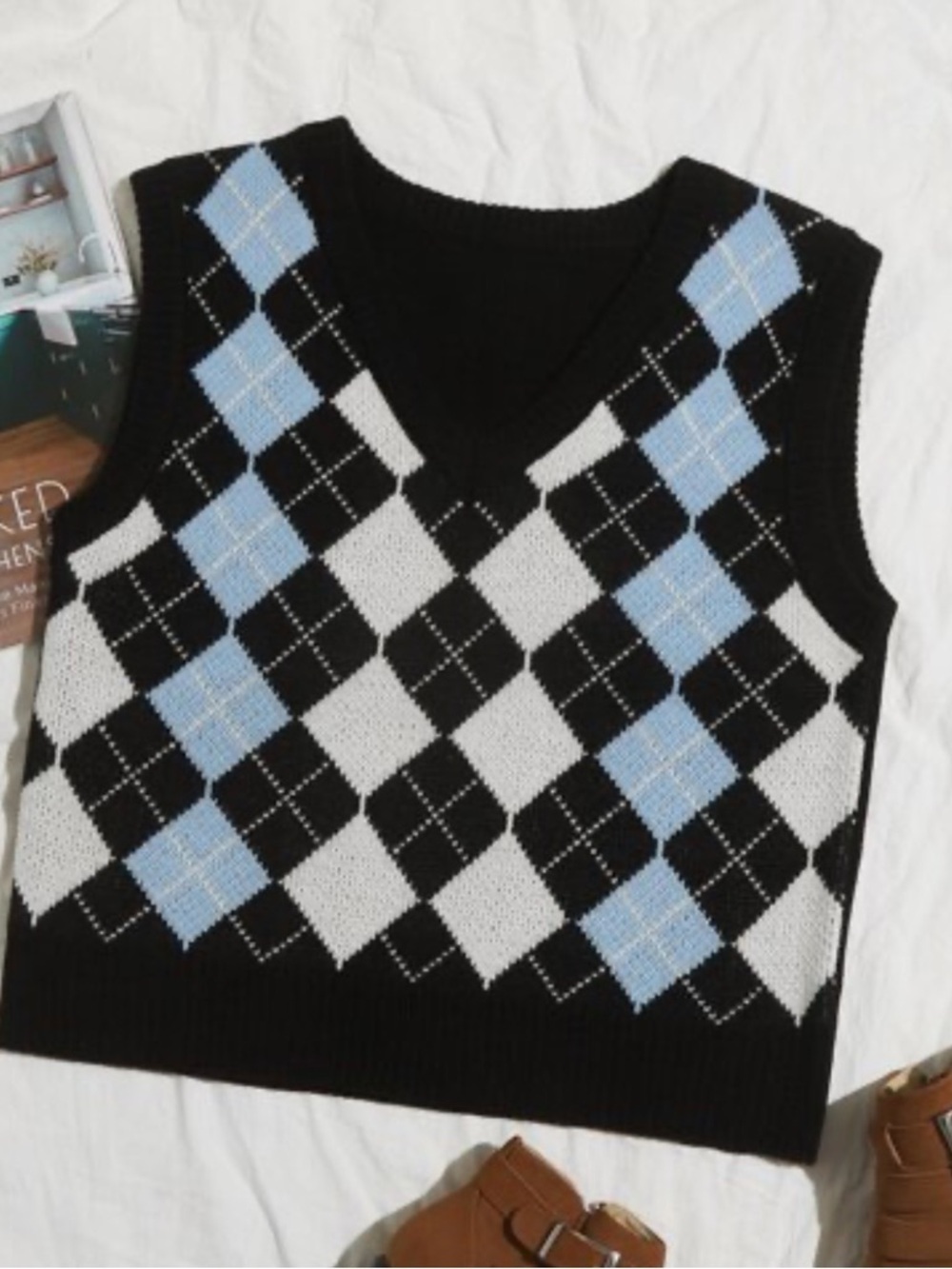 SHEIN Black Blue Argyle Sweater Vest Fuzzy Soft Checkered Print Women’s Medium